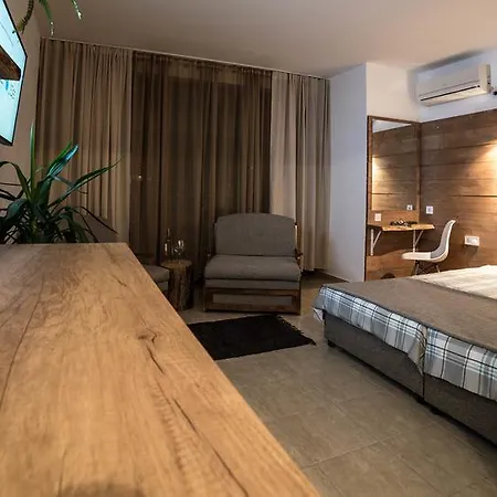 The Poolhouse Апартаменты *