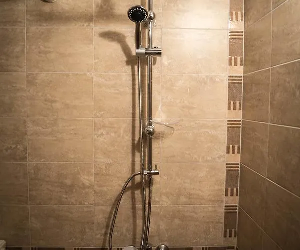 The Poolhouse ساني بيتش