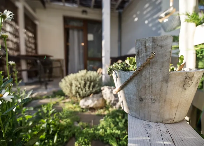 The Poolhouse * ساني بيتش